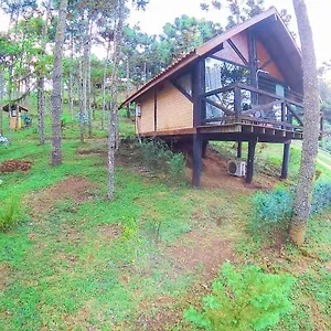 https://chales-do-ferradura.camposdojordaohotels.net